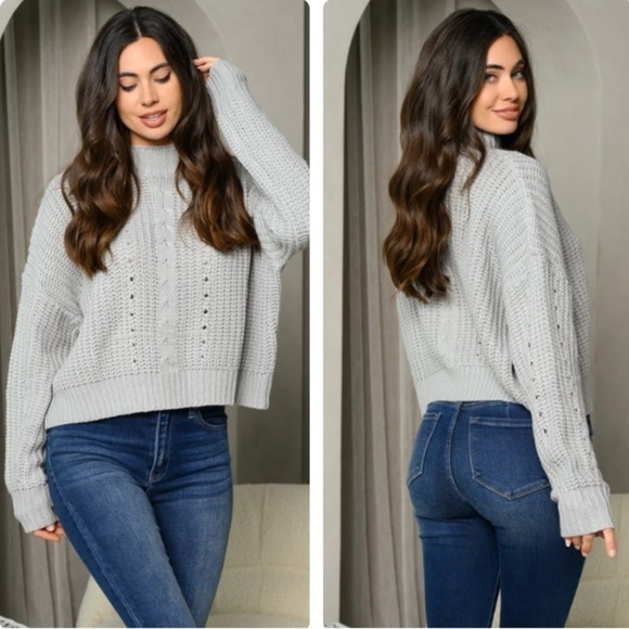 Sweaters - WOMEN'S LONG SLEEVE MOCK NECK KNIT SWEATER | SIZE: S-M-L